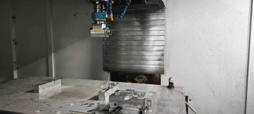 CNC lathe machining
