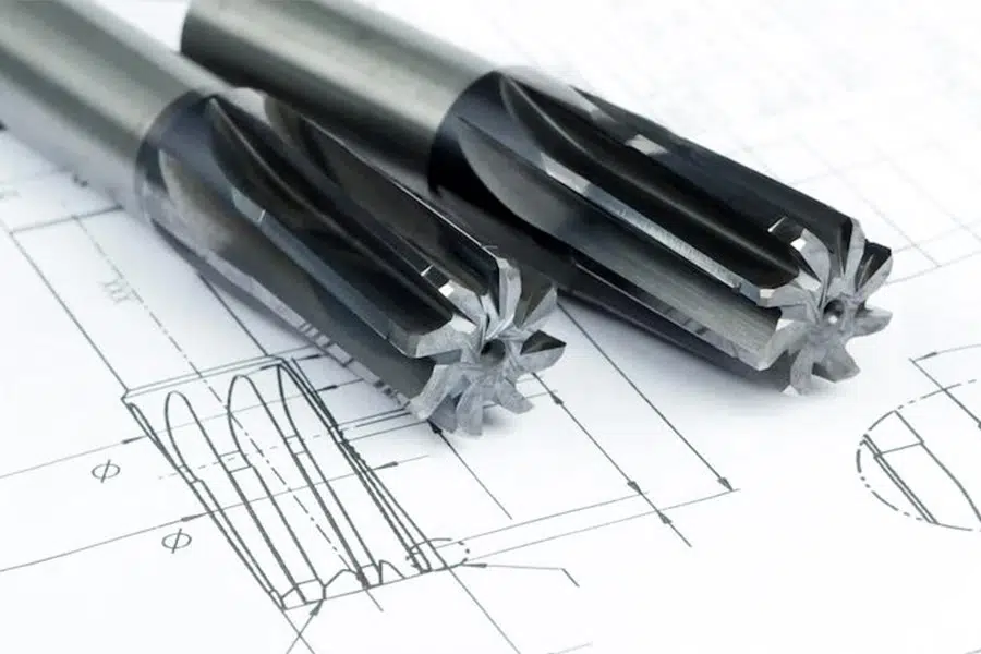 What are the structural characteristics of reamer?