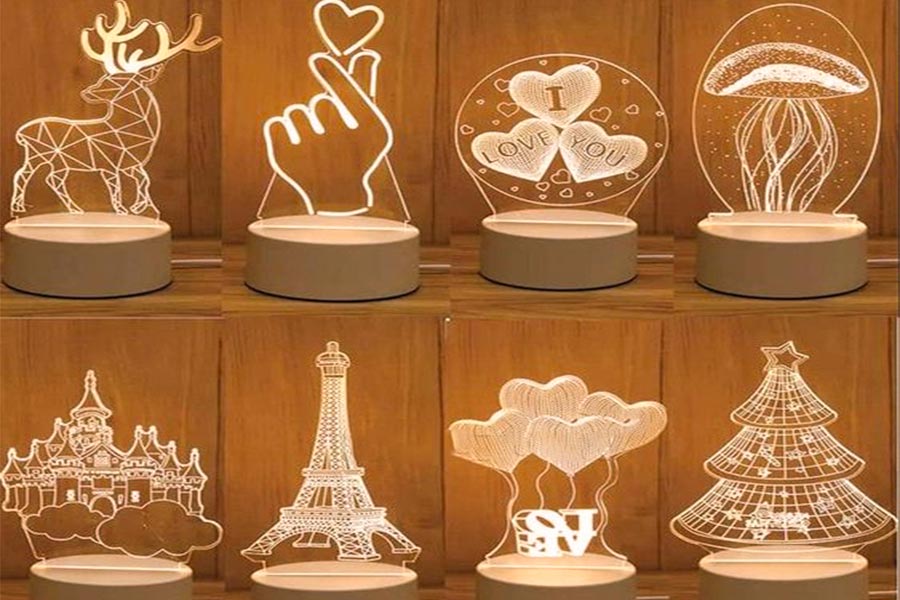 Materials Showdown: Cast VS. Extruded Acrylic